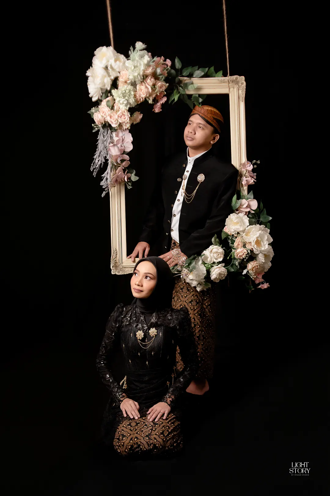 Keanggunan Busana Kianti & Fadli
